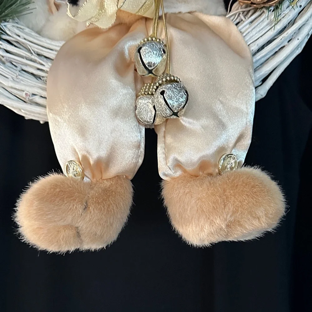 Holiday Welcome Wreath with Bear Decor